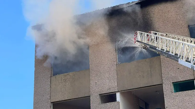 Incendio de antiguas oficinas del IMSS en Parral